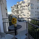 Appartement Seaside With 70 M2 Terrace & Bbq-150 M From Beach! *