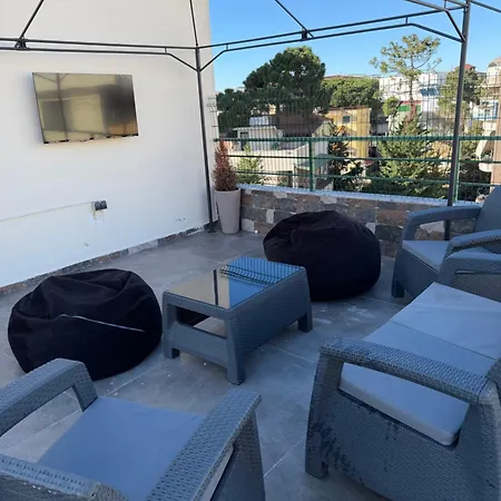 Seaside With 70 M2 Terrace & Bbq-150 M From Beach! Golem (Tirana)